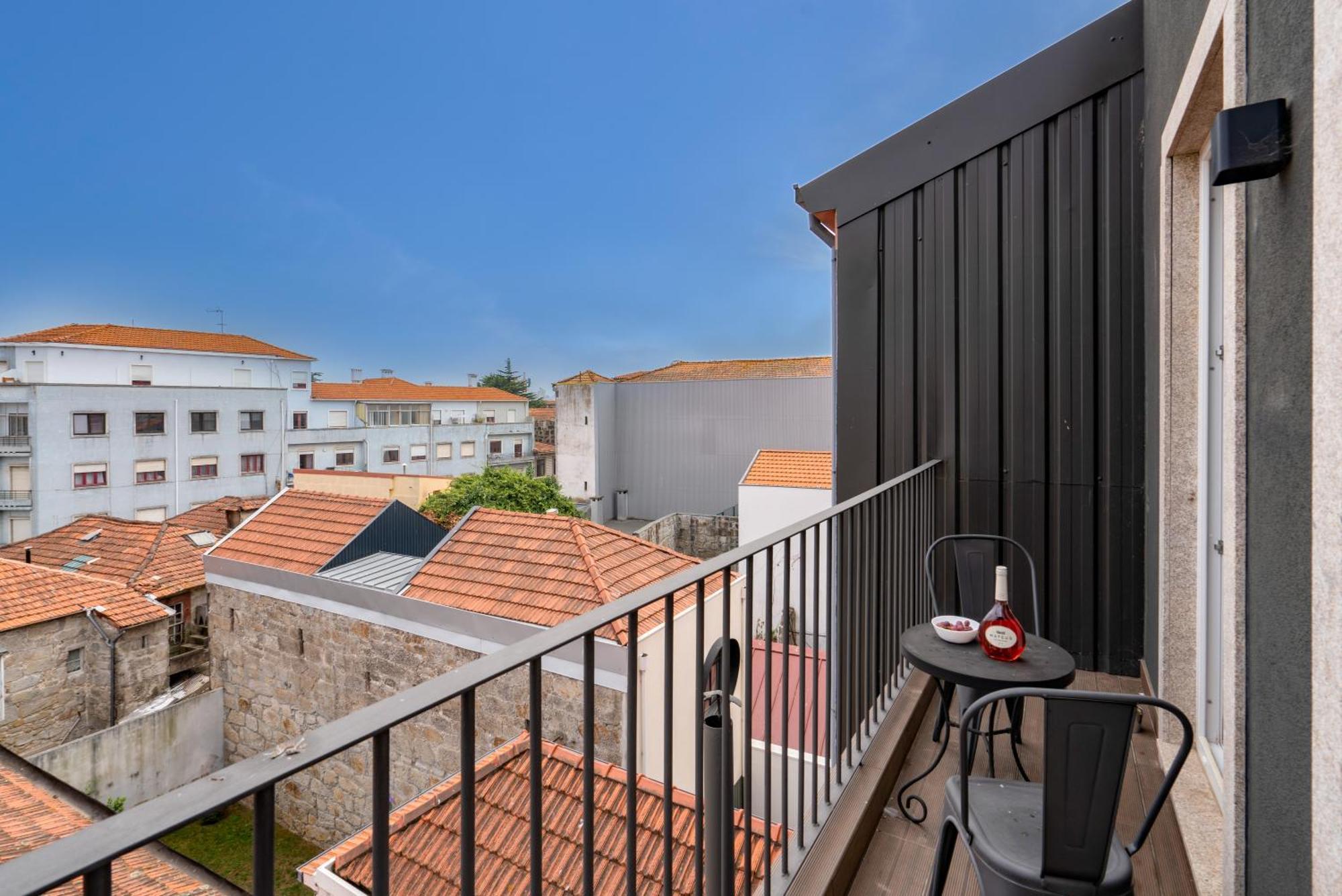 Appartamento Host Wise - Modern Design Duplex W Balcony