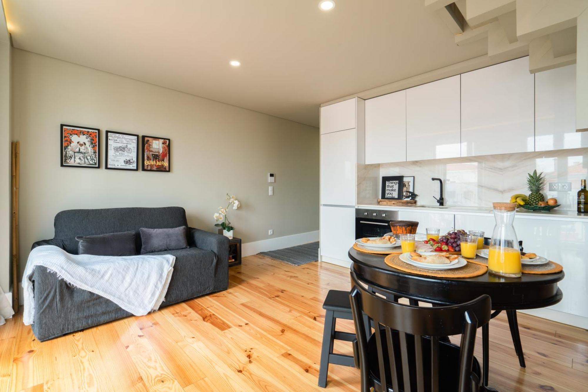 Host Wise - Modern Design Duplex W Balcony Appartamento *